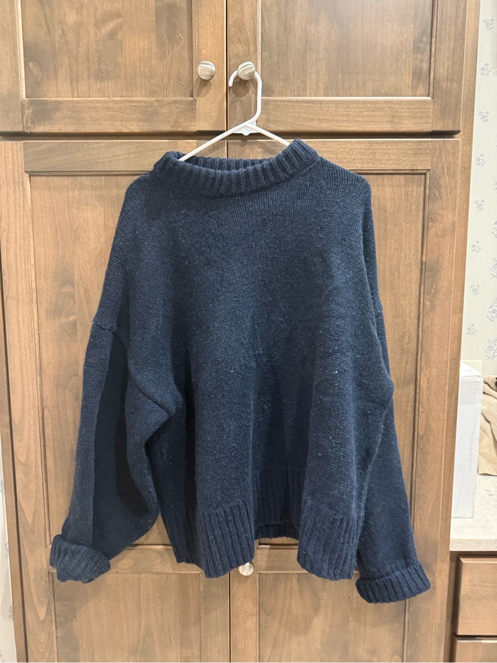 Tuckernuck Classic Relaxed Crewneck Sweater - Navy